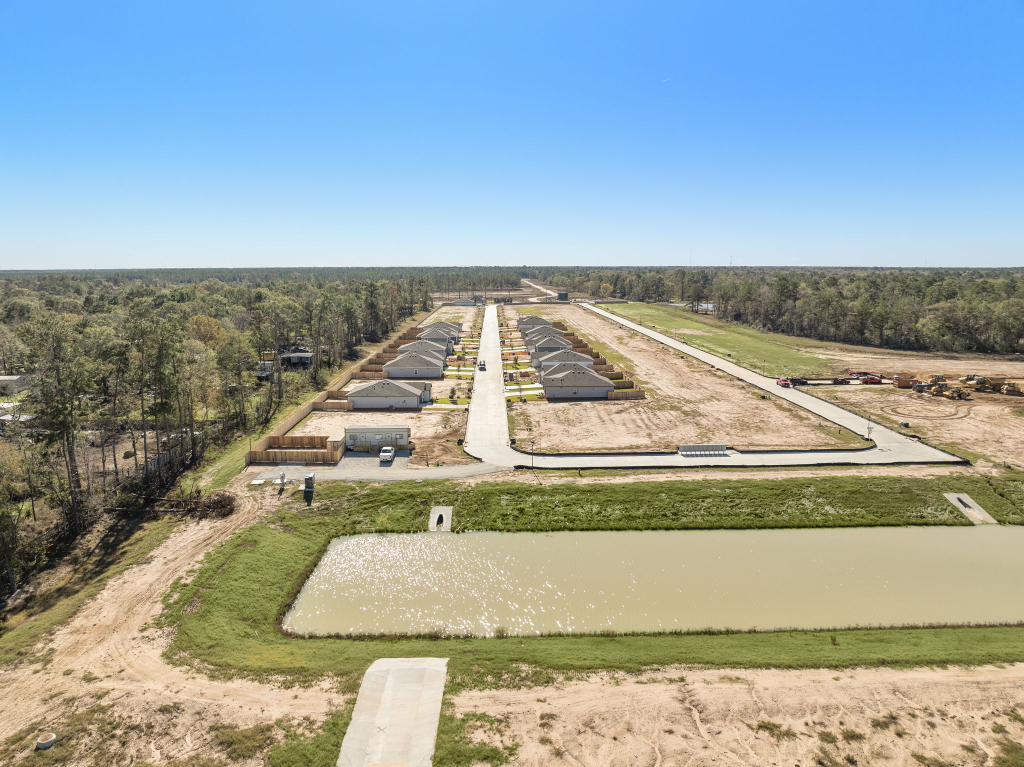 A road with a circular hole in the middle.